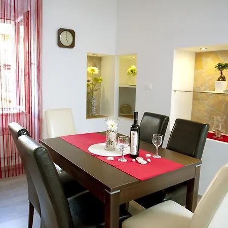 Apartmán U Srcu Grada - Ilicev Prolaz