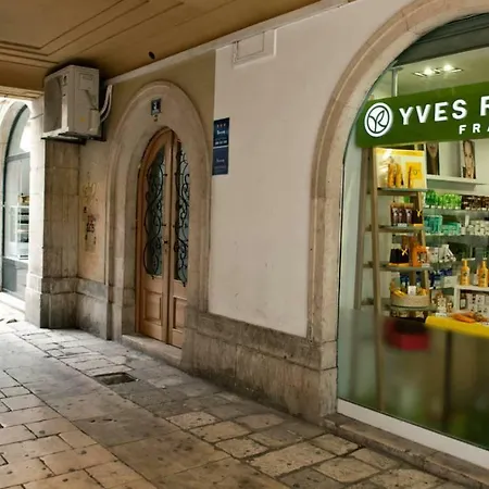 U Srcu Grada - Ilicev Prolaz スプリト