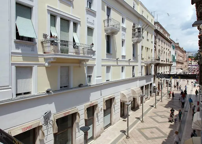 شقة U Srcu Grada - Ilicev Prolaz *